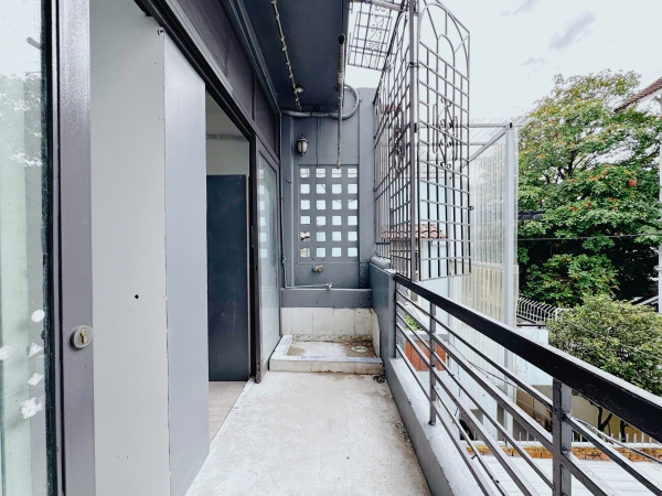 Gallery-2