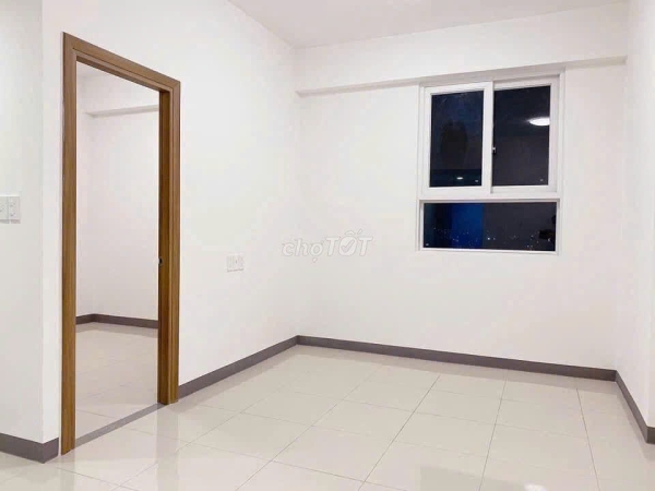 Bán 2pn thương mại Imperial Place 2,7 tỷ