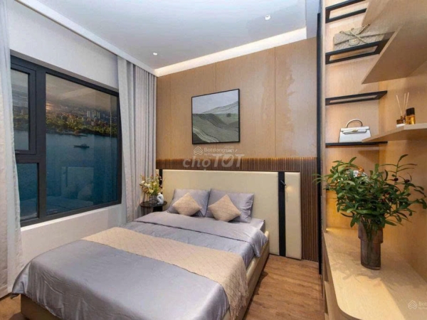 Bán căn hộ cực kỳ đẹp view góc Sài Gòn cảnh đẹp về đêm