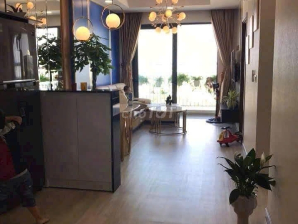 Hoa Hậu tại căn hộ Pegasuite - FULL NỘI THẤT CAO CẤP