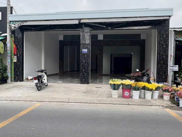 NHÀ MẶT TIỀN TRẦN VĂN MƯỜI
