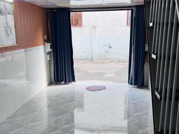 Nhà sổ hồng chung Trung tâm Ấp 3, Xuân Thới Thượng, X. Bà Điểm