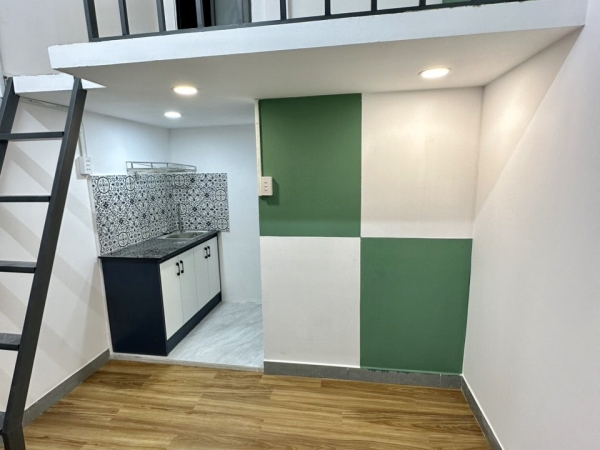 Phòng trọ có gác, nội thất cơ bản
