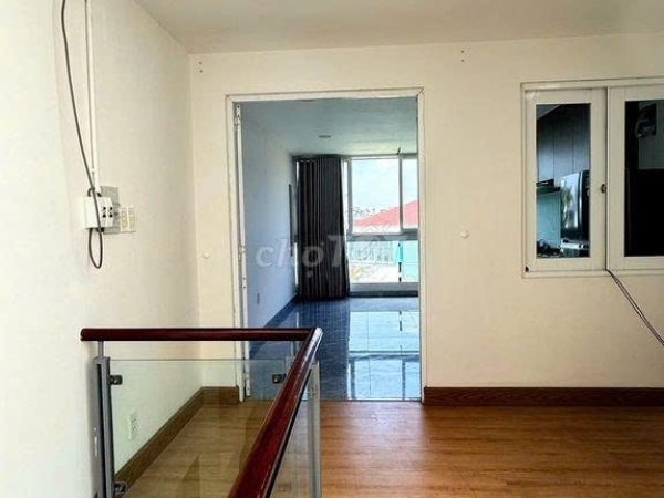 Văn phòng cho thuê 4 tầng nằm ở Tân Phong, Quận 7 giá 16,8 tỷ